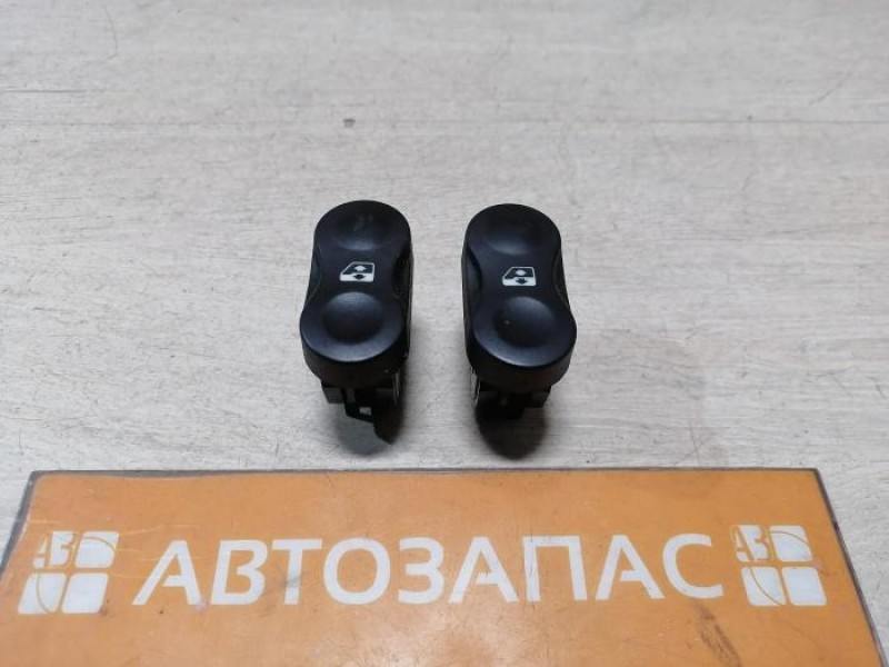 Logan ф2 №4 кнопка стеклоподъемника