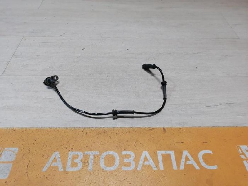 Logan ф2 №4 датчик абс задний правый