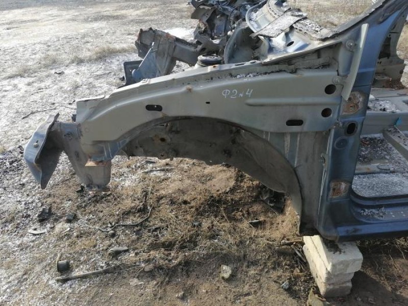 Logan ф2 №4 лонжерон левый деф