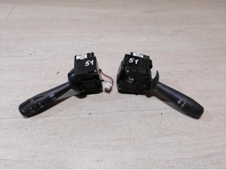 Logan №51 переключатель дворников