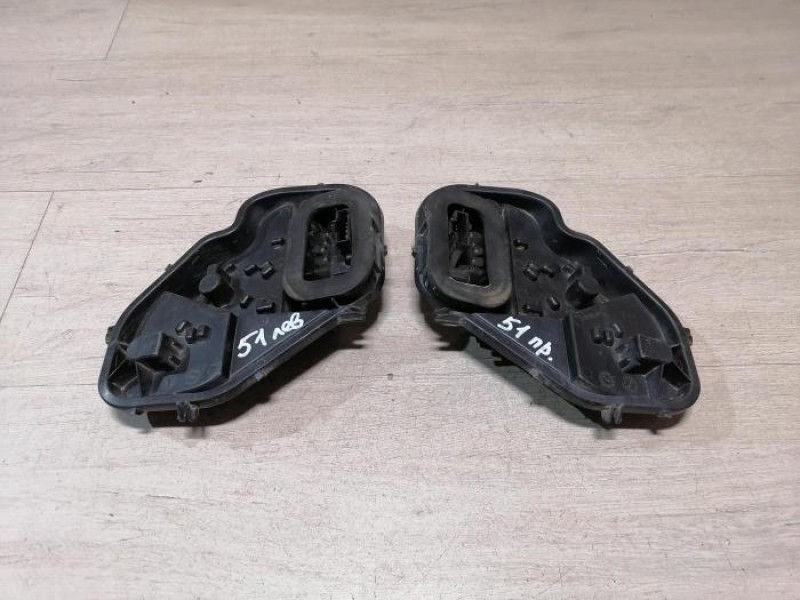 Logan №51 плата фонаря правая