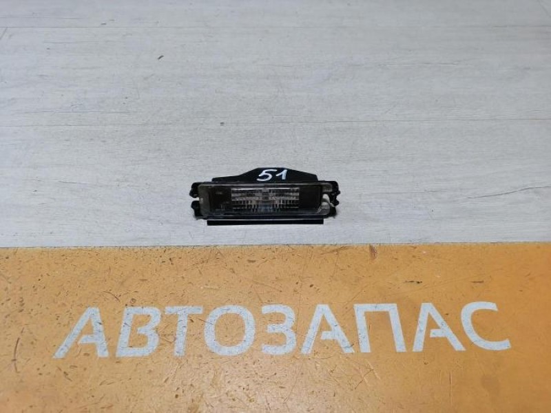 Logan №51 плафон подсветки номера