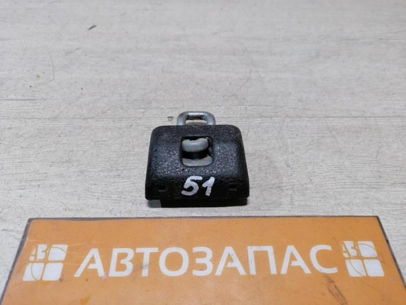 Logan №51 петля замка багажника