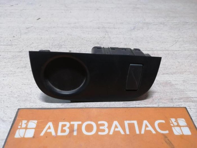 Logan №51 накладка торпедо под блок управления зеркалами