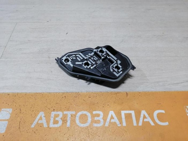 Sandero №16 плата фонаря левая