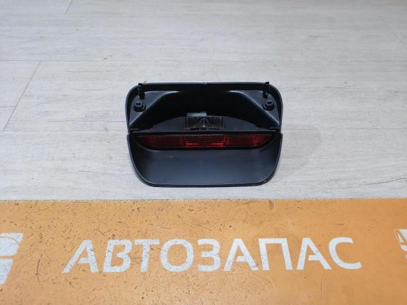 Sandero №16 повторитель стоп сигнала