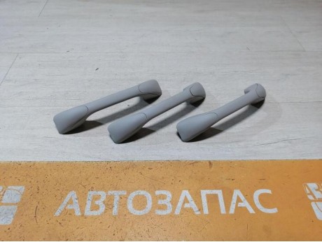 Sandero №16 ручка потолка