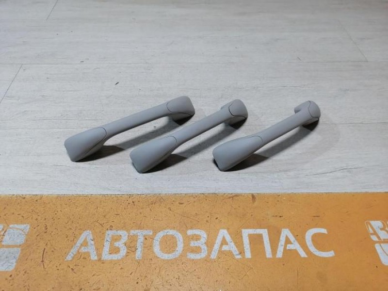 Sandero №16 ручка потолка