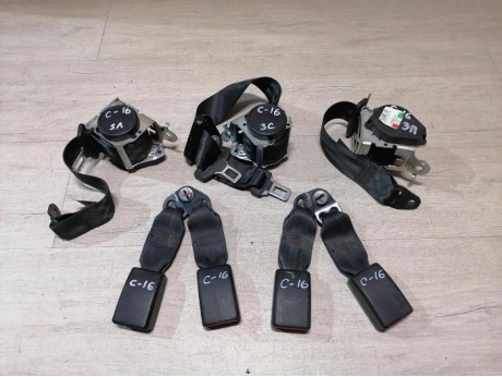 Sandero №16 замок ремня безопасности задний