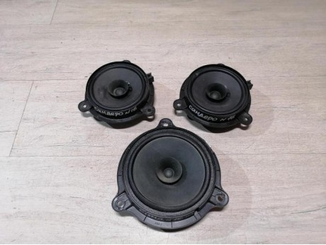 Sandero №16 динамик задний