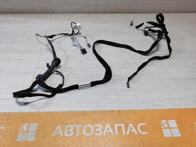Sandero №16 проводка крышки багажника
