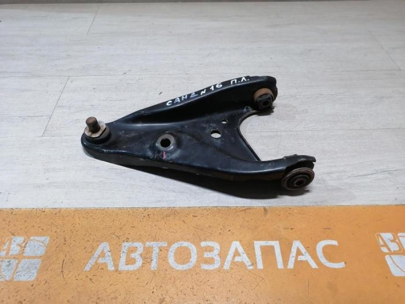 Sandero №16 рычаг левый