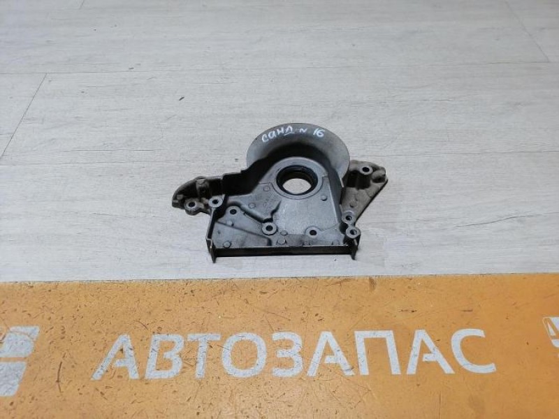 Sandero №16 крышка коленвала 16кл