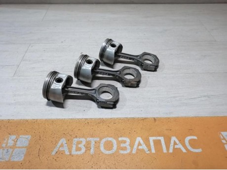 Sandero №16 поршень 16кл