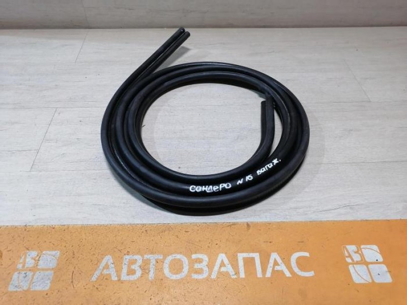 Sandero №16 уплотнитель багажника