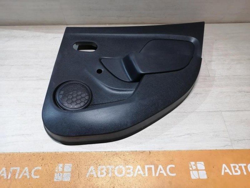 Sandero №16 обшивка двери задняя правая мех