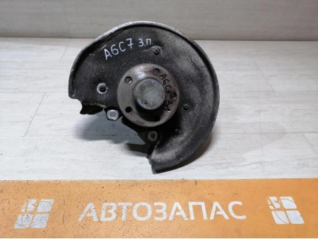 Audi A6 C7 кулак задний правый в сборе