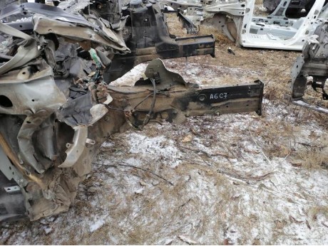 Audi A6 C7 лонжерон правый передняя часть