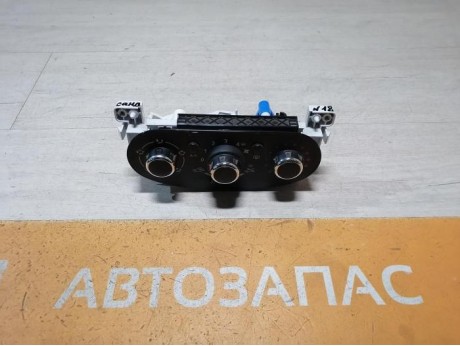 Sandero №18 блок управления кондиционером