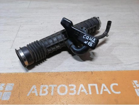 Sandero №18 патрубок воздушного фильтра H4M