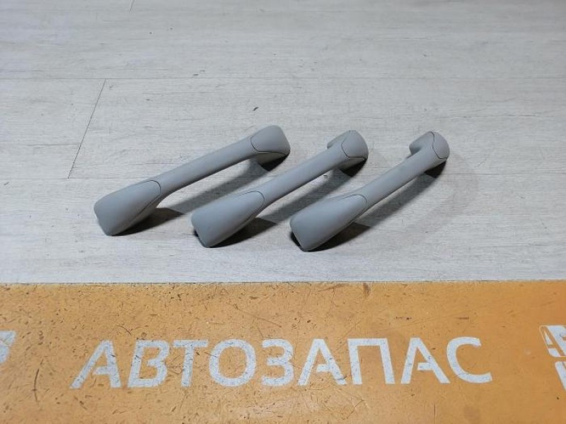 Sandero №18 ручка потолка