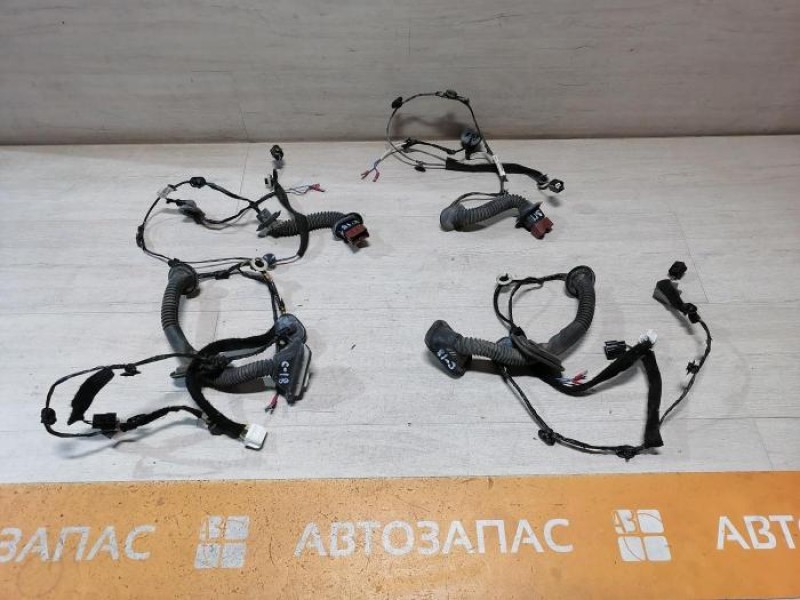 Sandero №18 проводка двери передняя левая