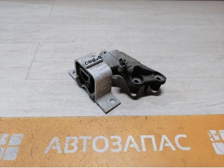 Sandero №18 подушка двигателя правая H4M