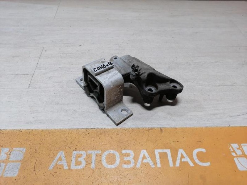 Sandero №18 подушка двигателя правая H4M