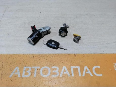 Sandero №18 замок зажигания к-кт