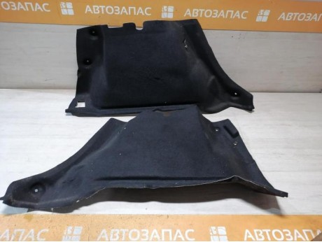 Sandero №18 обшивка багажника левая