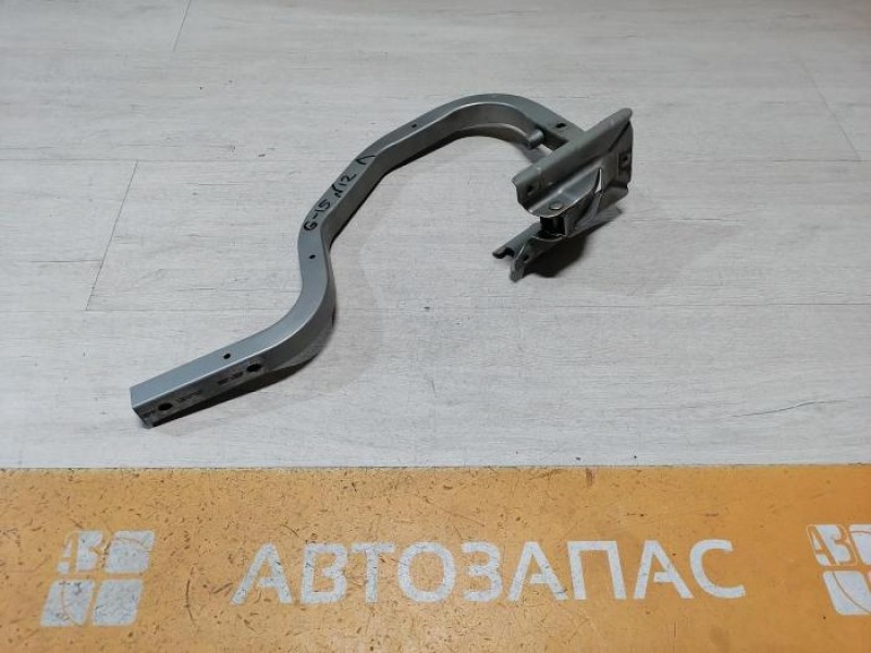 Almera G15 №12 петля багажника левая