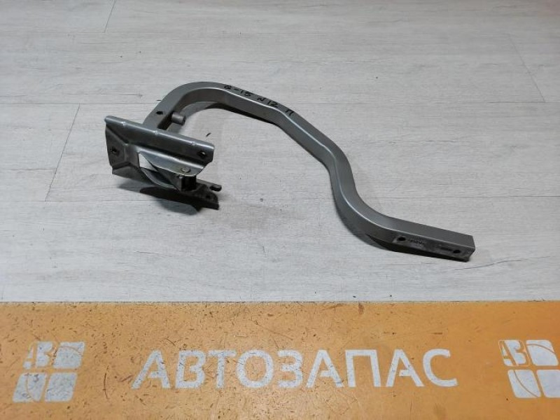 Almera G15 №12 петля багажника правая