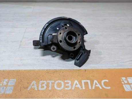 Almera G15 №12 кулак левый