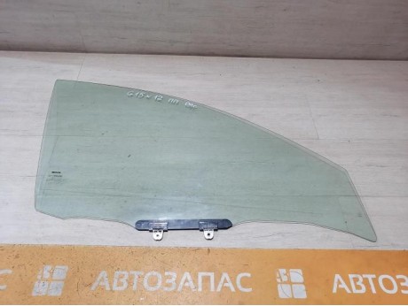 Almera G15 №12 стекло переднее правое 19