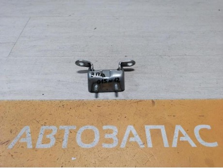 Almera G15 №12 петля двери задняя правая верхняя