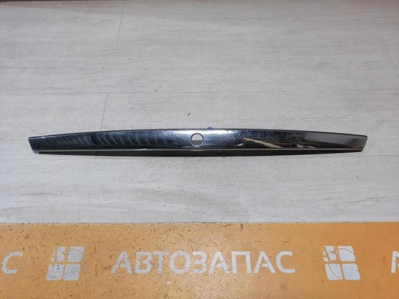 Almera G15 №12 молдинг крышки багажника