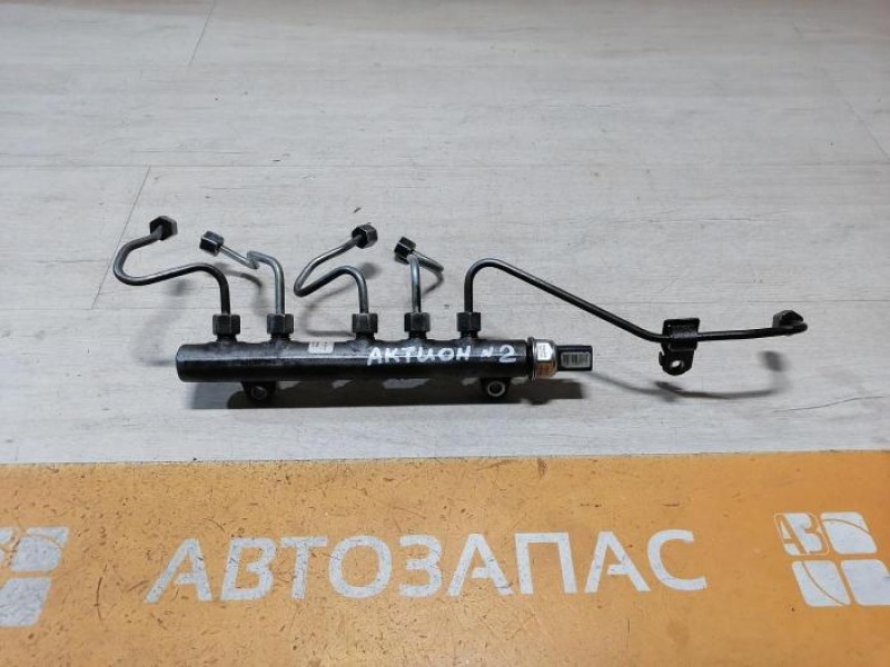Actyon №2 рампа топливная датчик давления  трубка на форсунку в сборе