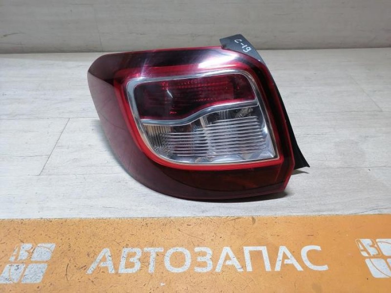 Sandero №19 фонарь левый