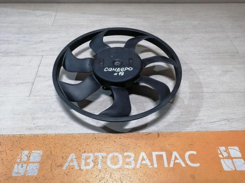Sandero №19 моторчик вентилятора охлаждения двигателя с крыльчаткой