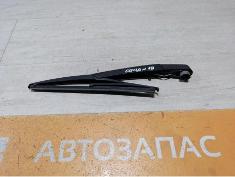 Sandero №19 поводок заднего дворника