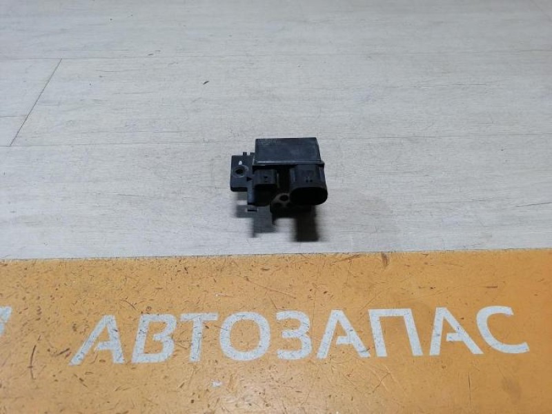 Sandero №19 резистор вентилятора охлаждения двигателя