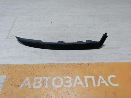 Sandero №19 ресничка правая