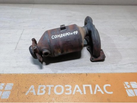 Sandero №19 коллектор выпускной катализатор 8кл деф