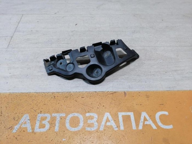 Sandero №19 крепление заднего бампера левое