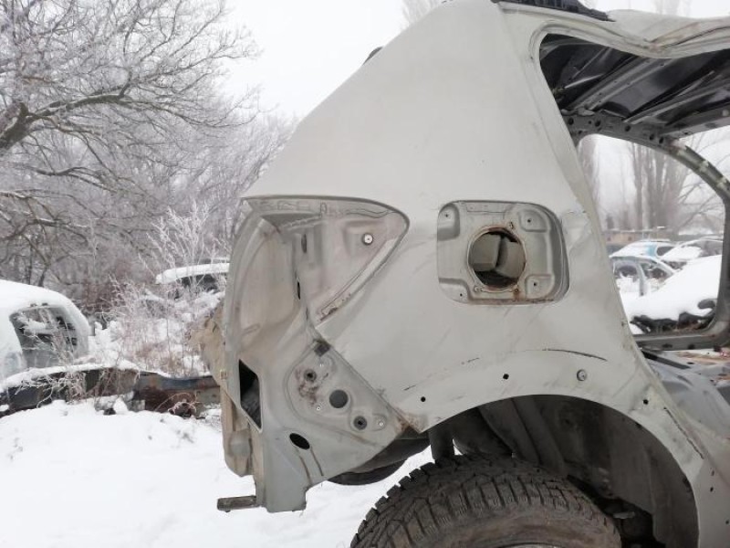 Sandero №19 крыло заднее правое деф