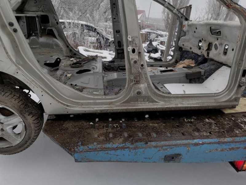 Sandero №19 порог правый