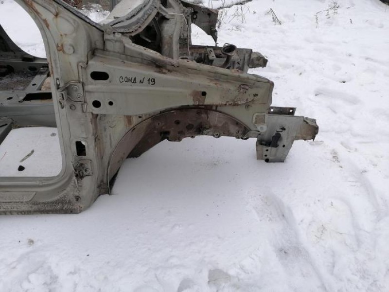 Sandero №19 лонжерон правый деф