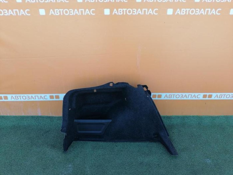 Rapid №3 обшивка багажника левая