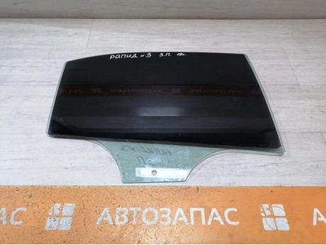 Rapid №3 стекло заднее правое 19