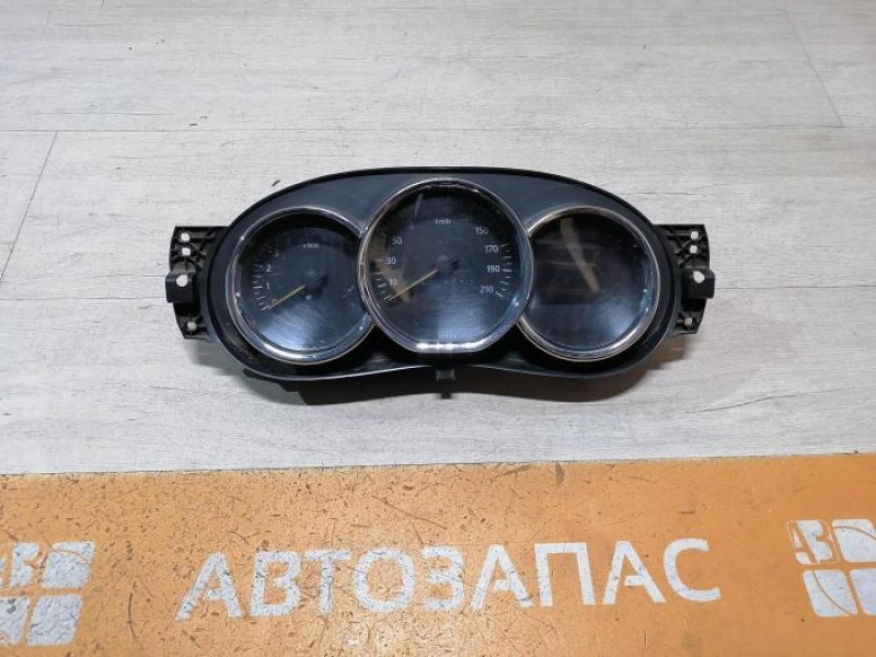 Logan №52 панель приборов с температурой рест